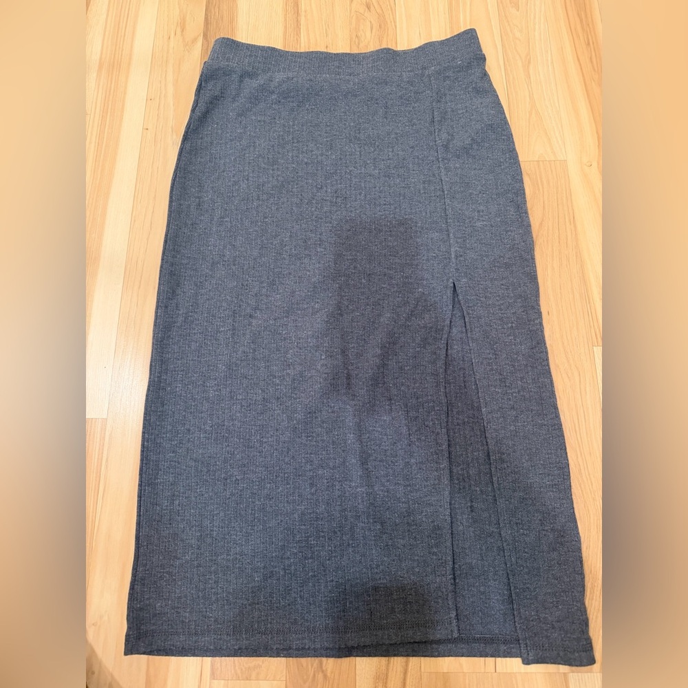 Abercrombie & Fitch Charcoal Pencil Skirt